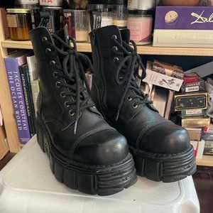 New Rock platform booties - size US 8/EU 38, 100% leather